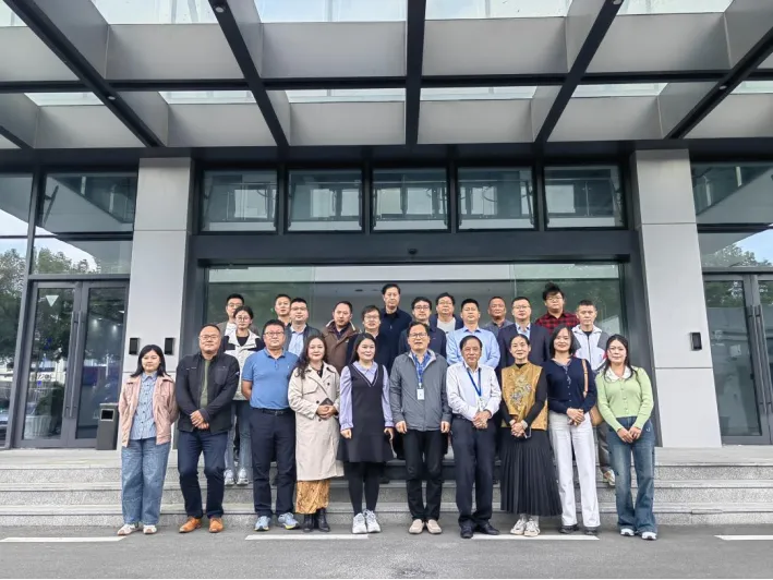 共探国产替代新机遇，共筑产业协同新生态——苏州企业家代表团莅临苏州开云足球体育_开云足球(中国)深度交流